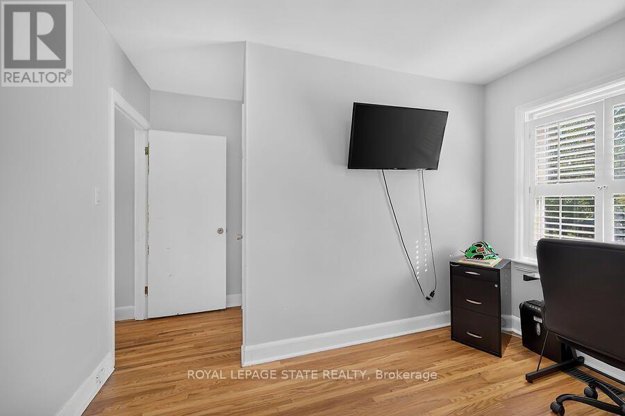 202 East 26th Street, Hamilton, ON photo 12
