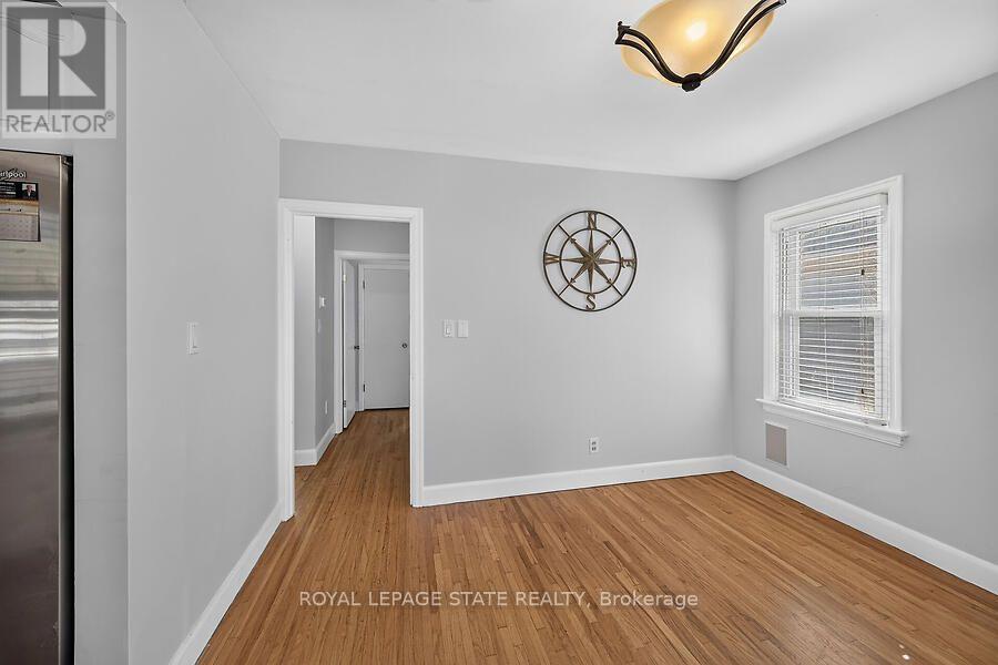 202 East 26th Street, Hamilton, ON photo 16