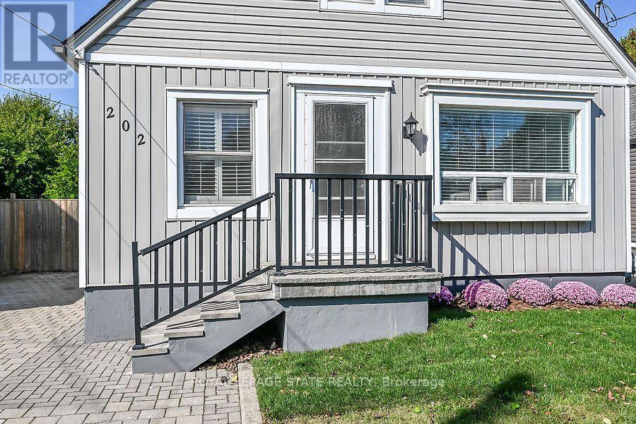 202 East 26th Street, Hamilton, ON photo 4