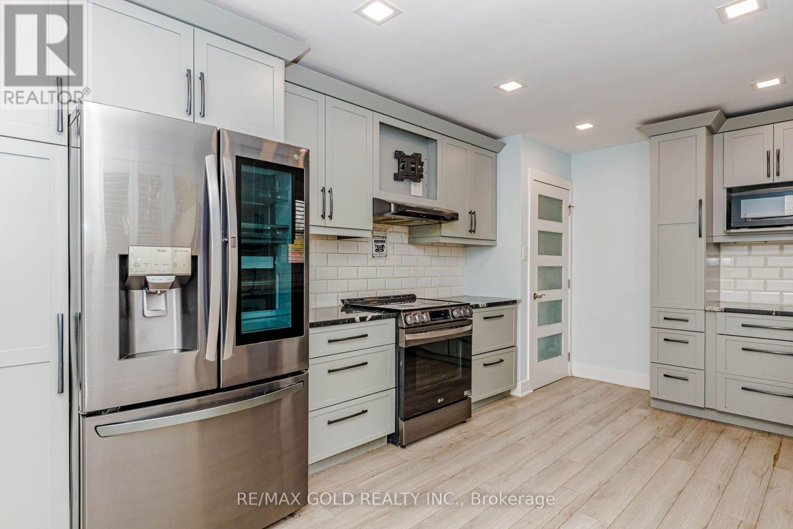 49 KENNETH AVENUE, Kitchener — photo 11