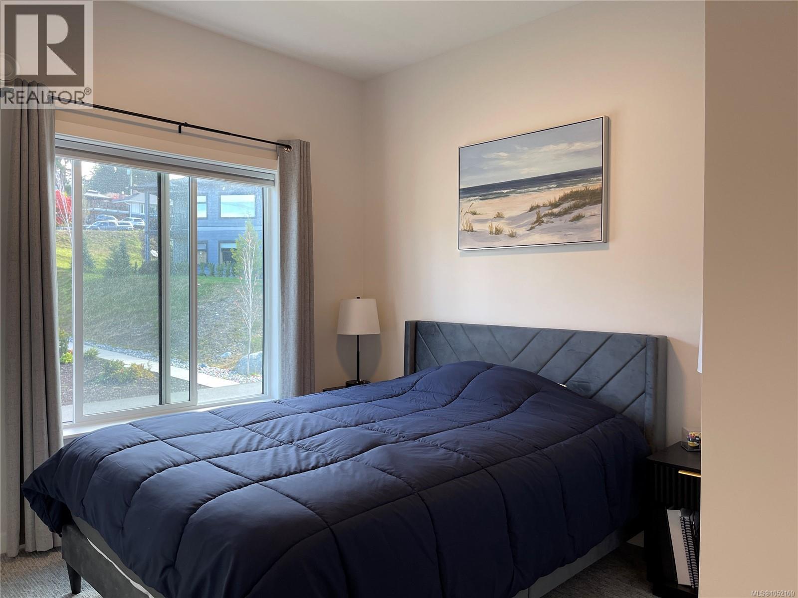 #102C 3800 Burde St - 17