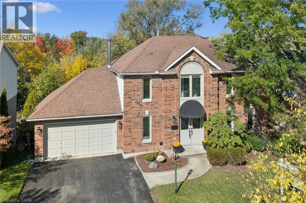 53 MANITOULIN Crescent — photo 1
