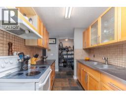 625 Rowcliffe Avenue Unit# 305, Kelowna, BC V1Y5Y8 Photo 7