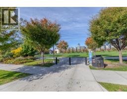 625 Rowcliffe Avenue Unit# 305, Kelowna, BC V1Y5Y8 Photo 24