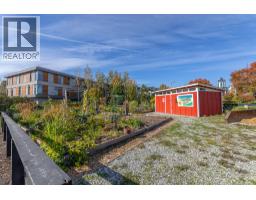 625 Rowcliffe Avenue Unit# 305, Kelowna, BC V1Y5Y8 Photo 37