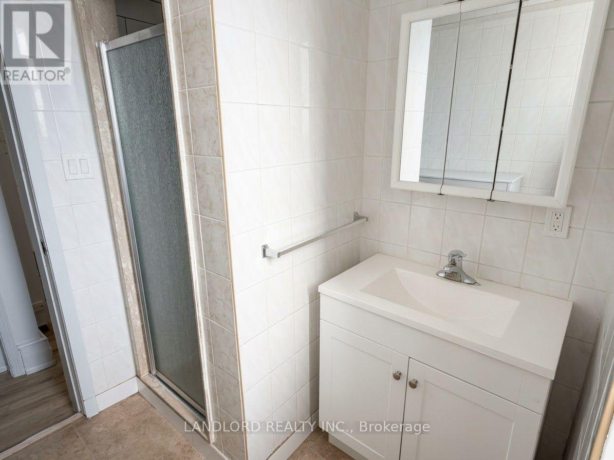 45 Clinton Street — photo 15