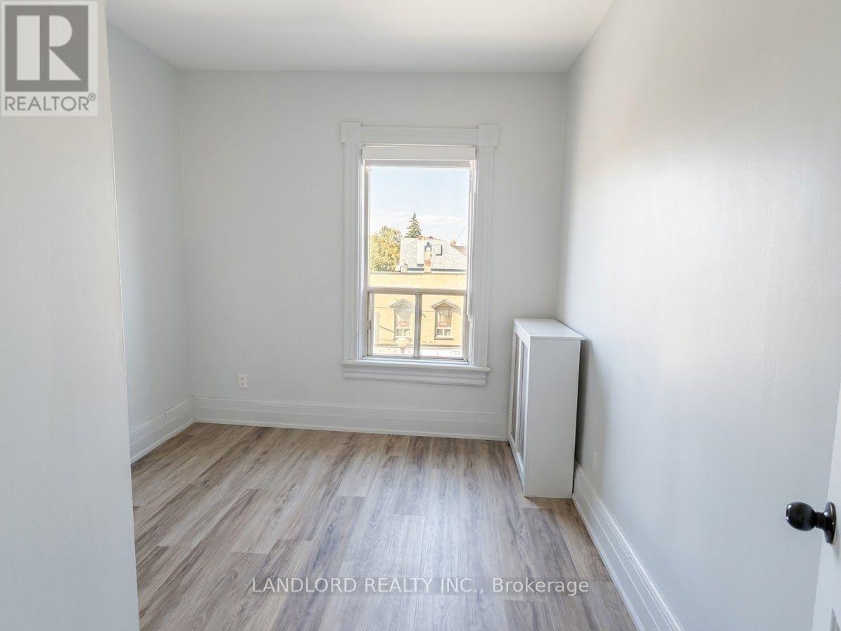 45 Clinton Street — photo 10