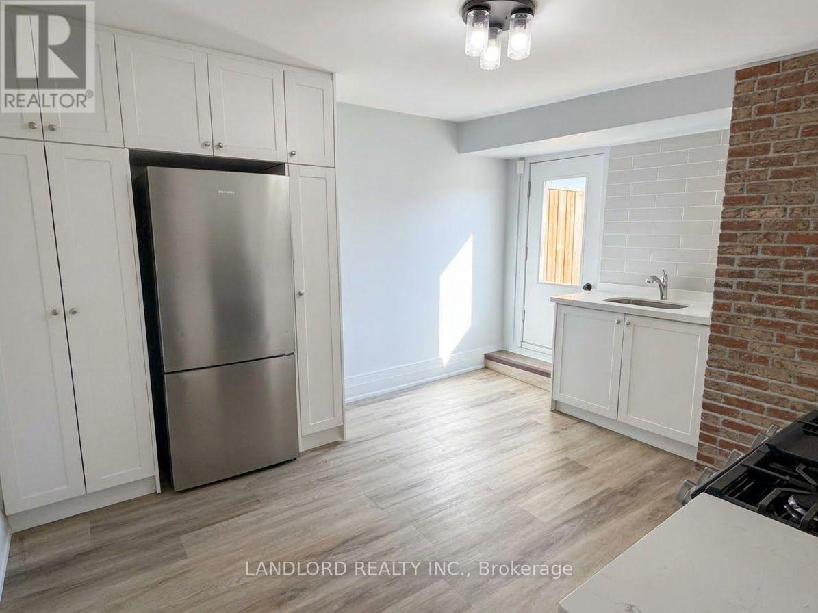 45 Clinton Street — photo 7