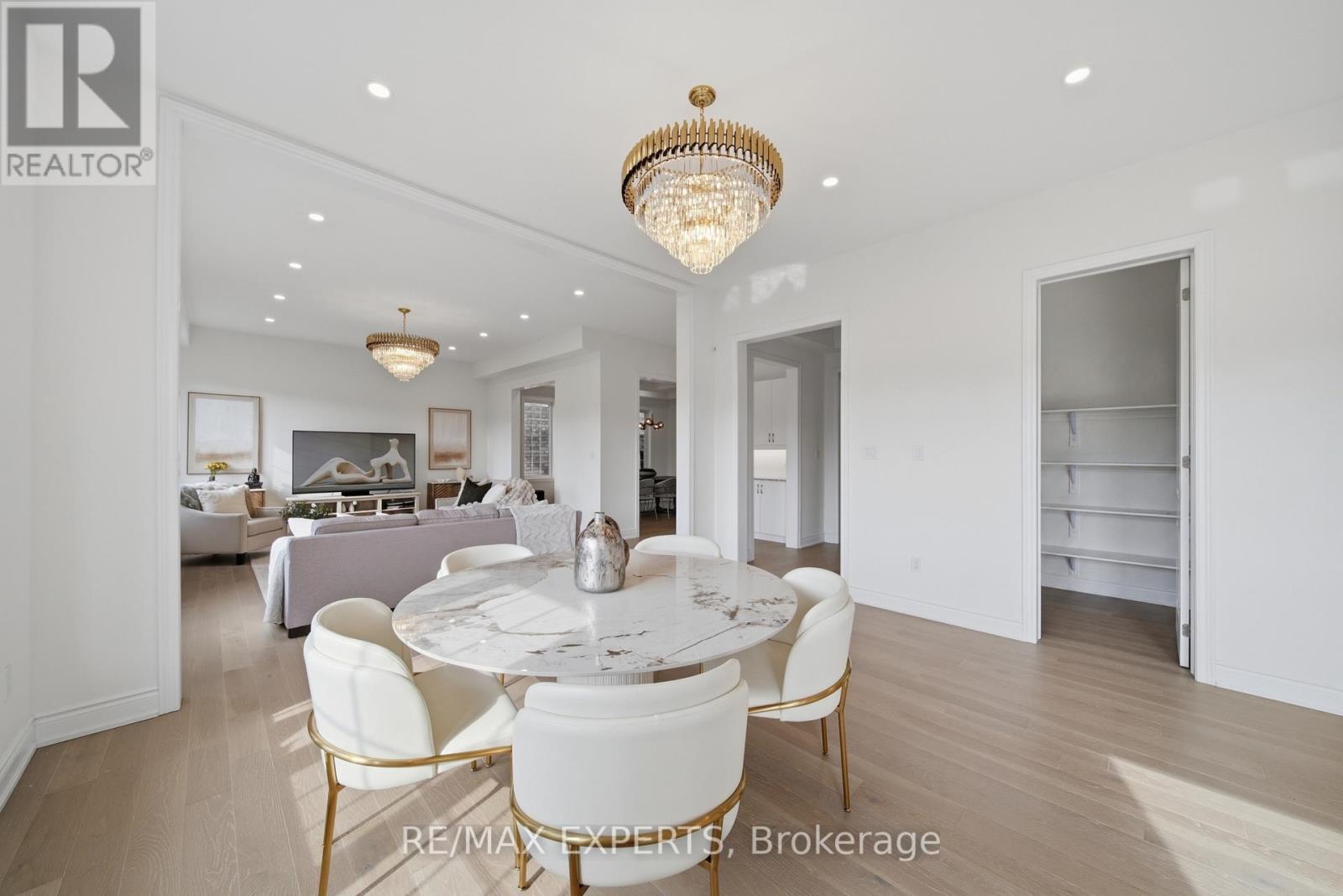 211 Stormont Trail, Vaughan, ON photo 16