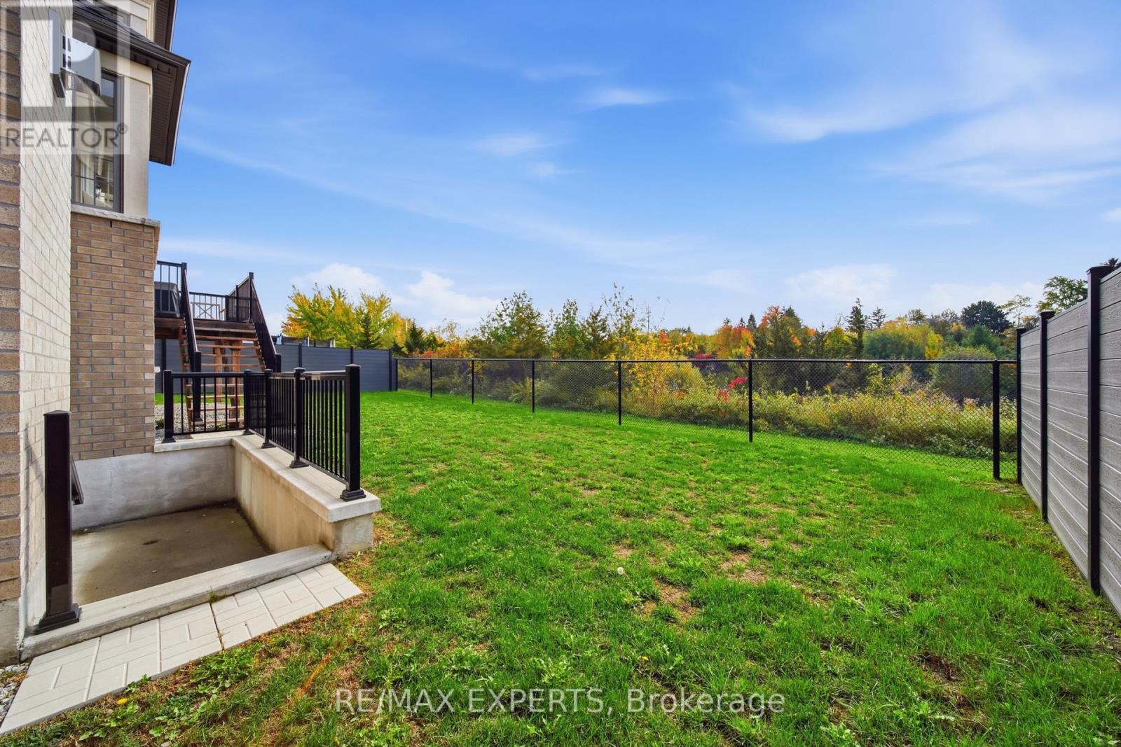 211 Stormont Trail, Vaughan, ON photo 48