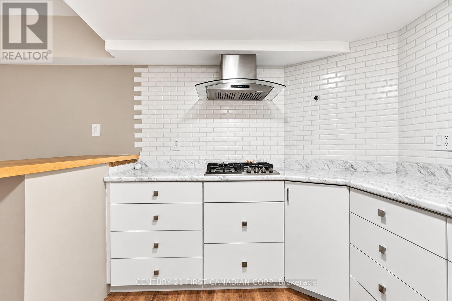 122 Sunnyside Drive — photo 37