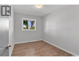 517 O Avenue N, Saskatoon, SK S7L2V4 Photo 18