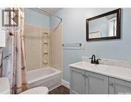 517 O Avenue N, Saskatoon, SK S7L2V4 Photo 38