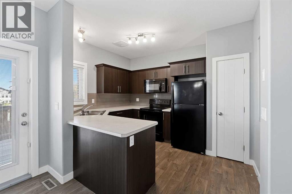 Listing photo – 27 Rowberry Court, Sylvan Lake