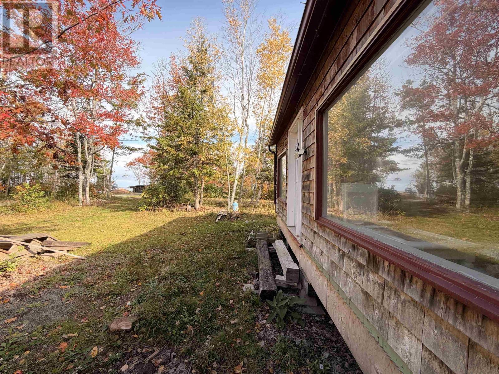 127 Fieldwood Lane - 6