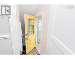 Bedroom - 63 Sutherland Street, Sydney, NS B1P2X1 Photo 6