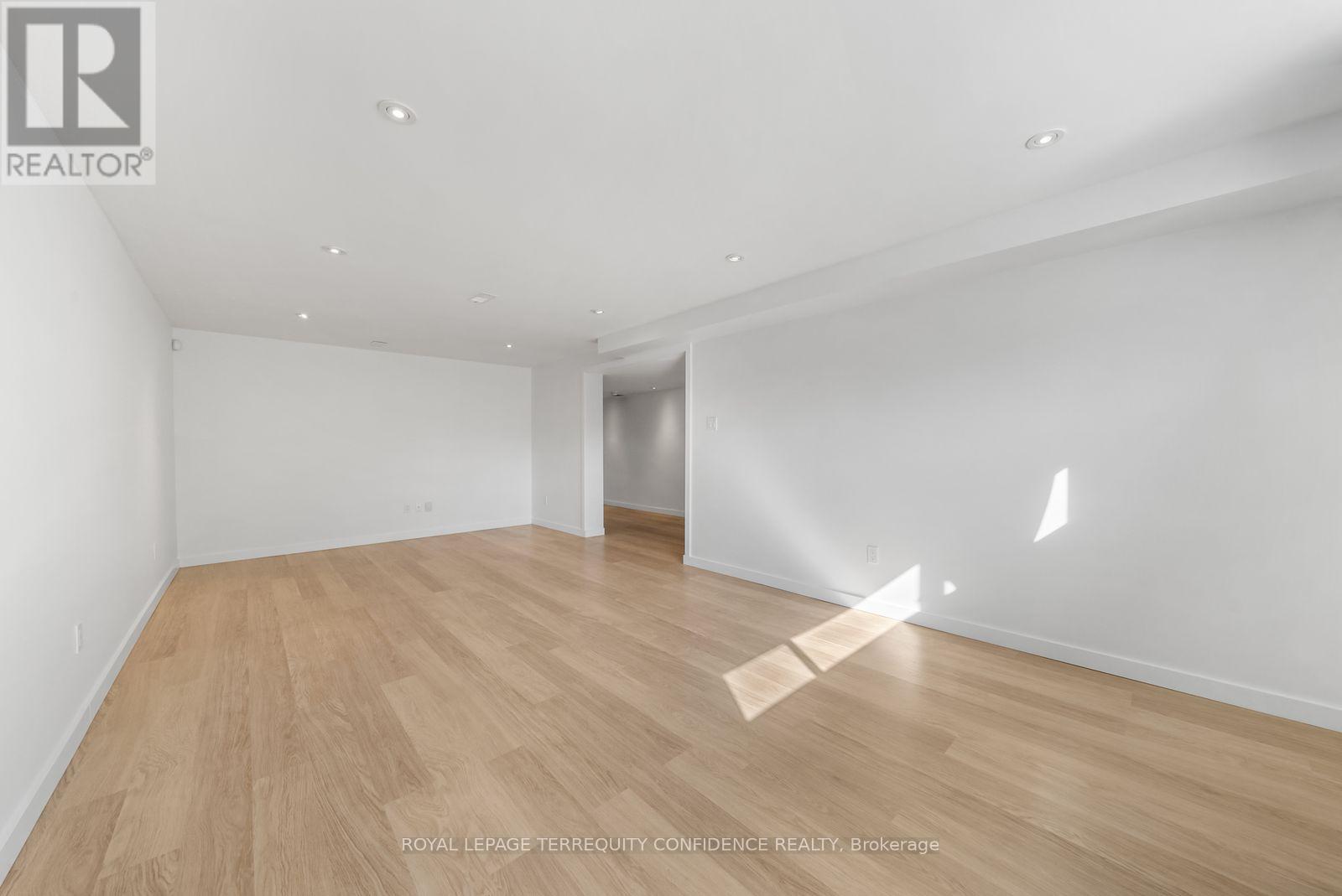 36 Sutcliffe Drive — photo 24