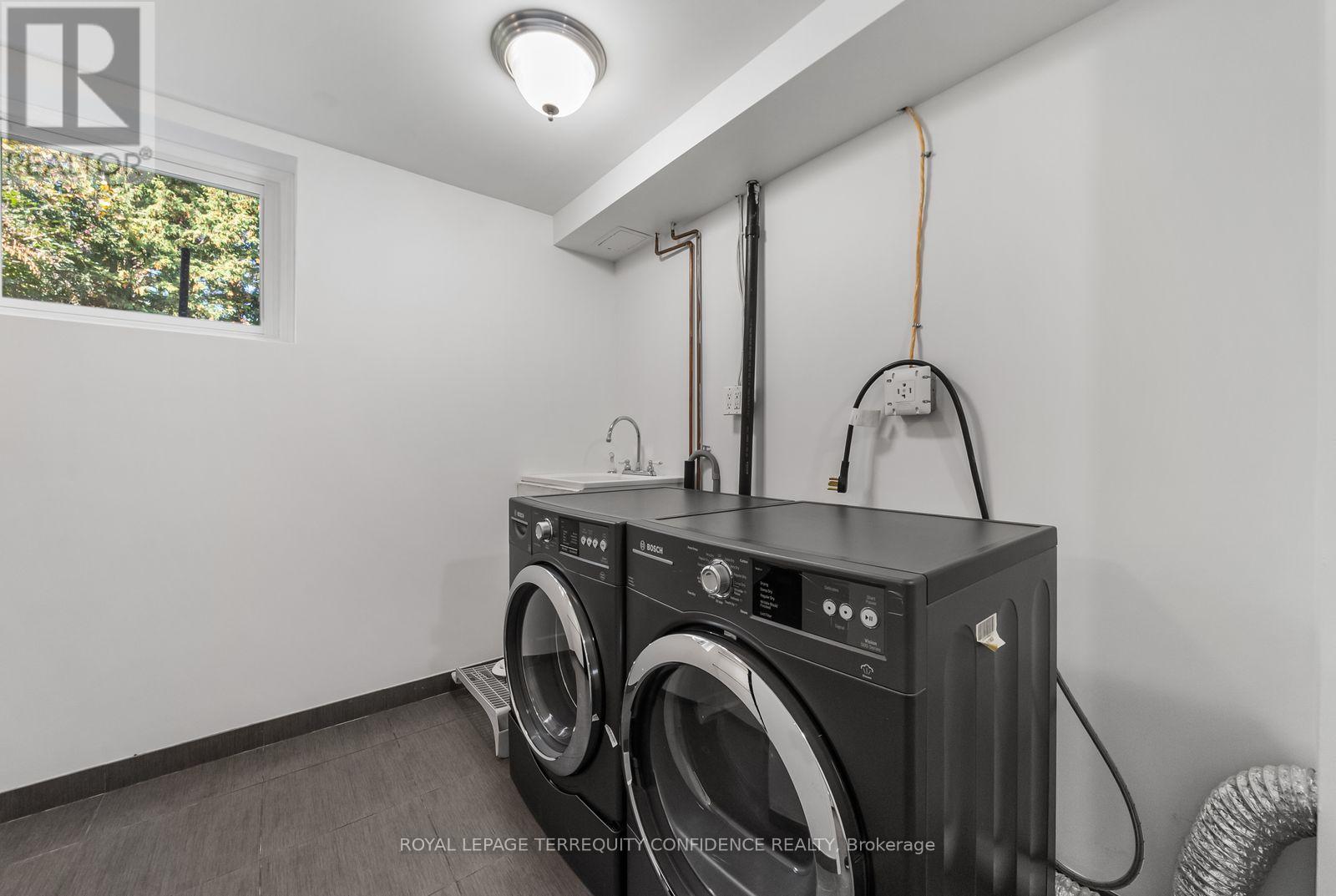 36 Sutcliffe Drive — photo 25