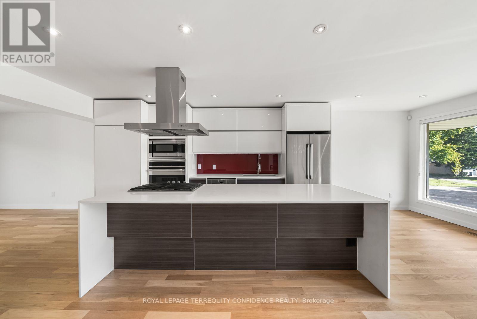 36 SUTCLIFFE DRIVE, Toronto (Bayview Village) — photo 7