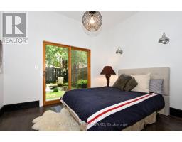 Main - 726 Gerrard Street E, Toronto, ON M4M1Y3 Photo 8