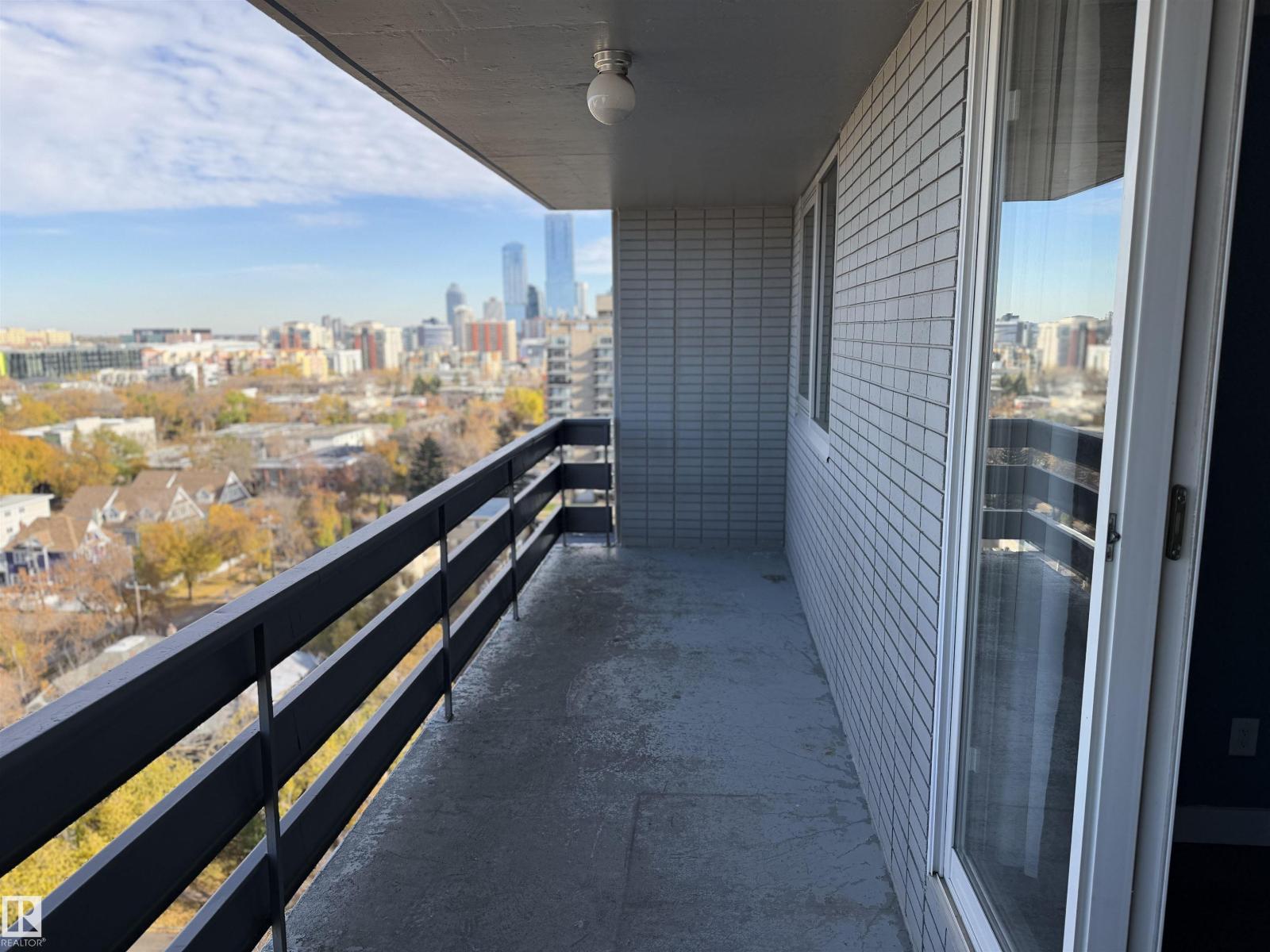 #1304 10160 116 ST NW - 21