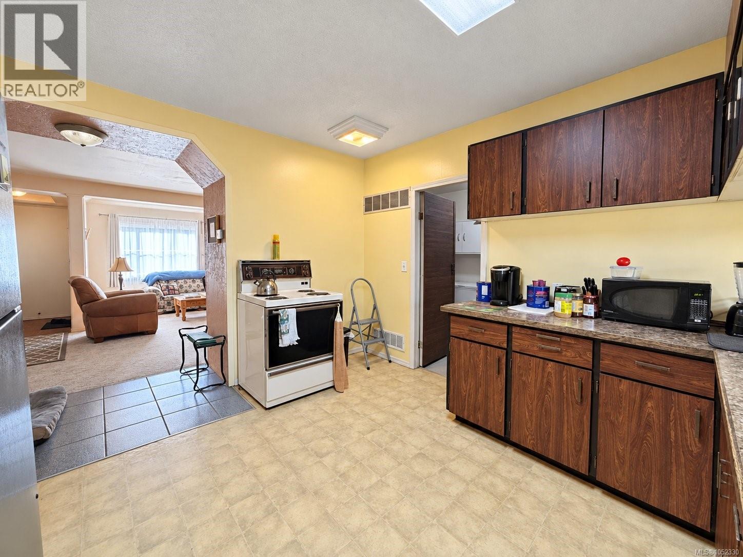 4878 Josephine St - 21