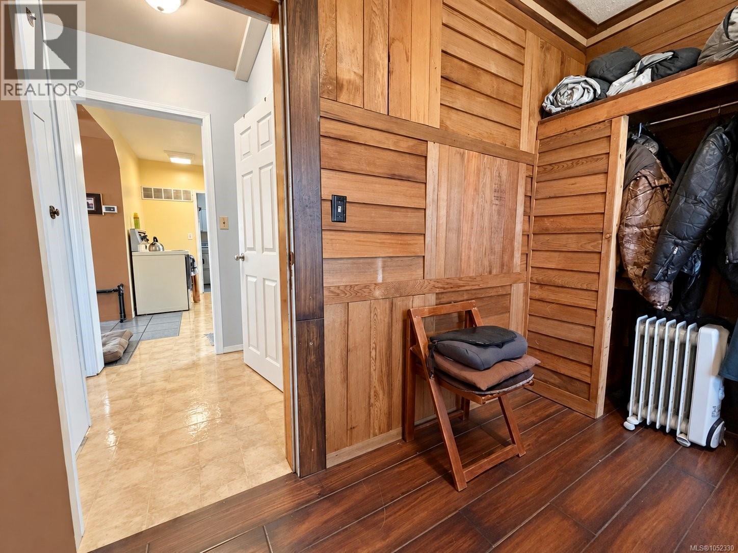 4878 Josephine St - 31