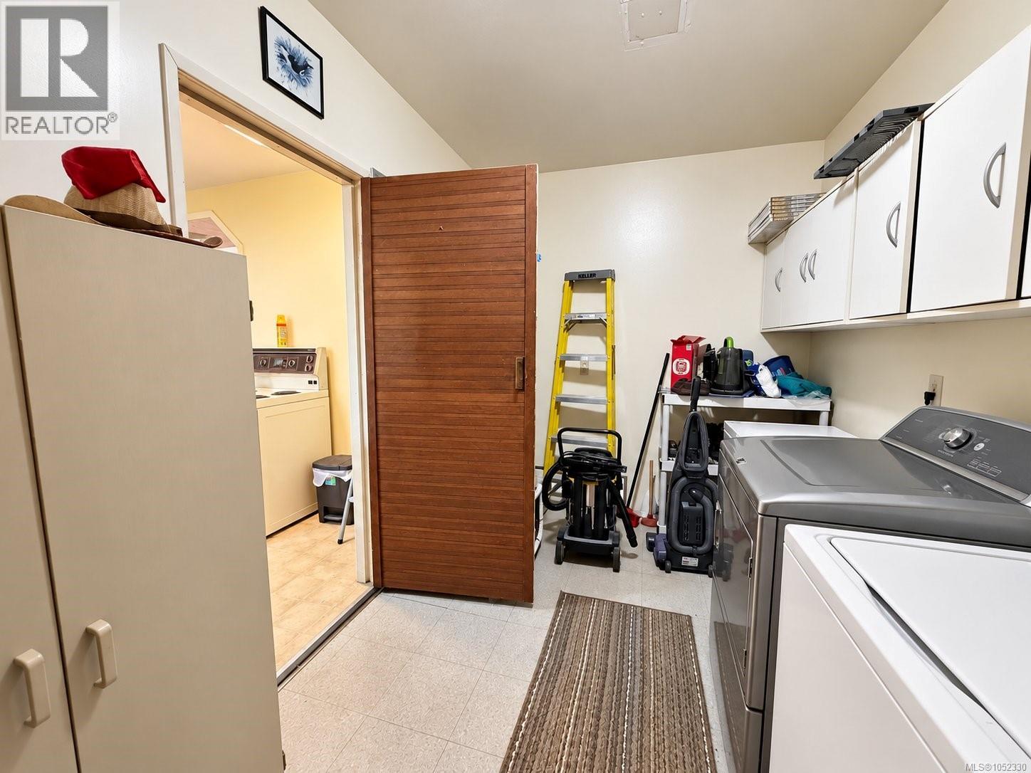 4878 Josephine St - 38