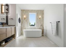 2131 29 Avenue SW - photo 37