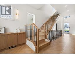 2131 29 Avenue SW - photo 17