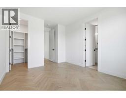 2131 29 Avenue SW - photo 24