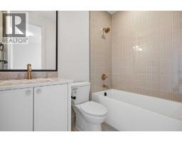 2131 29 Avenue SW - photo 26