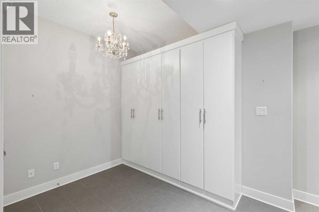 706, 99 Spruce Place SW photo 7