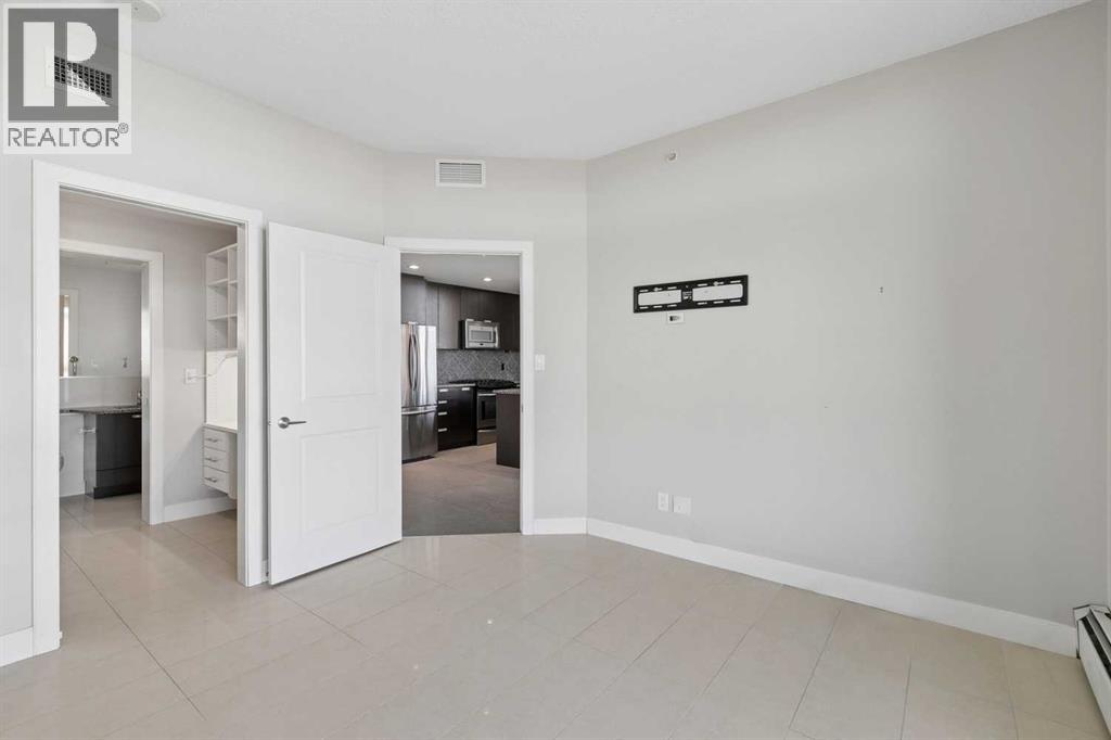 706, 99 Spruce Place SW photo 23