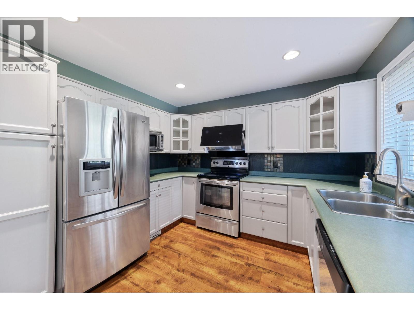 2800 DOUCETTE Drive - 6