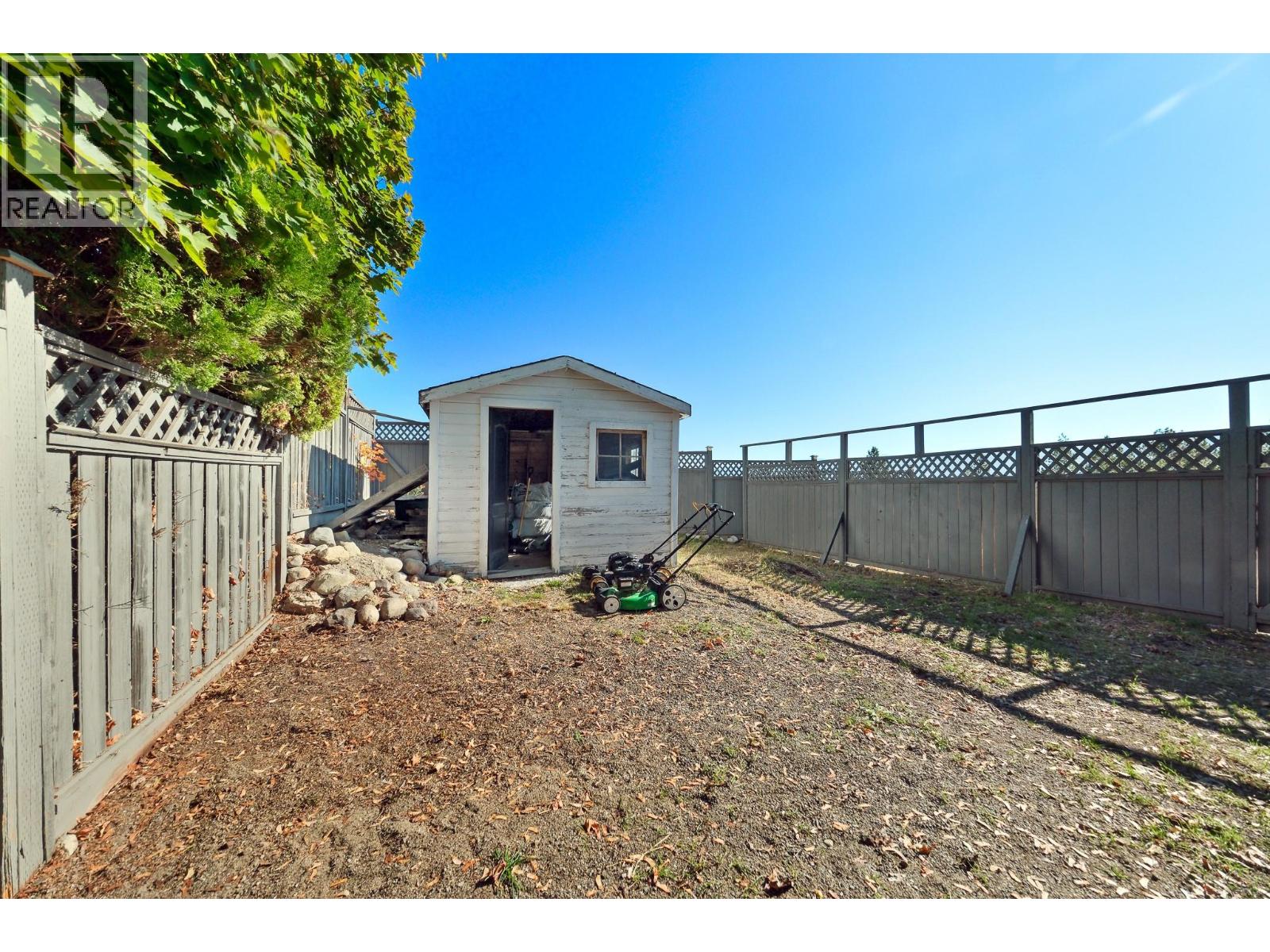  2800 DOUCETTE Drive, West Kelowna