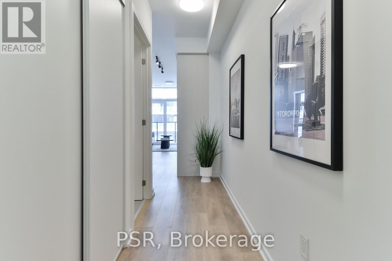 2405- 10 Graphophone Grove, Toronto, ON photo 2