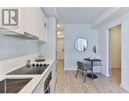 2405 - 10 Graphophone Grove, Toronto, ON M6H0E5 Photo 11