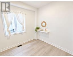 Bedroom - 1267 King Street W, Toronto, ON M6K1G9 Photo 6