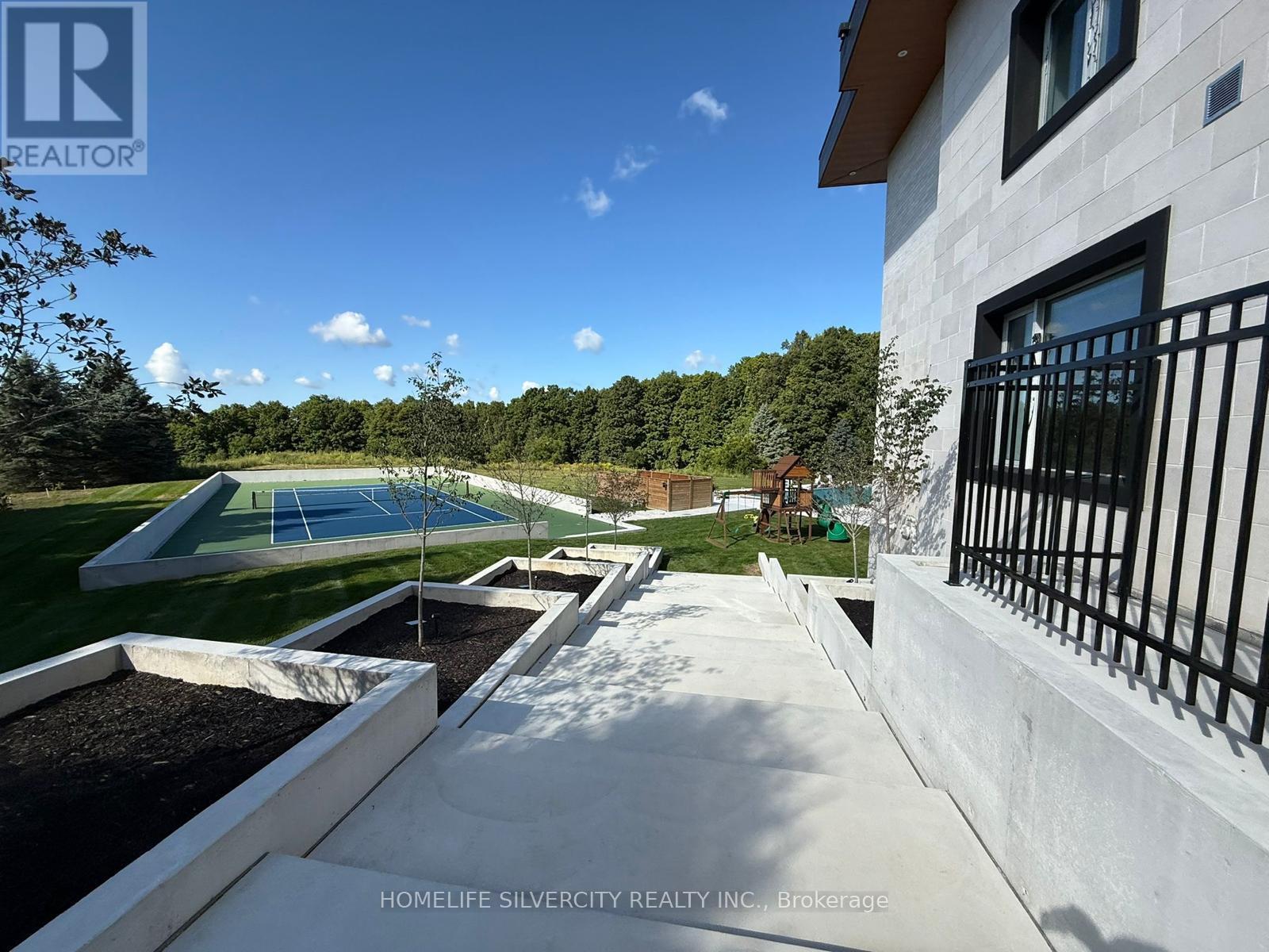 14832 Heart Lake Road, Caledon, ON photo 6