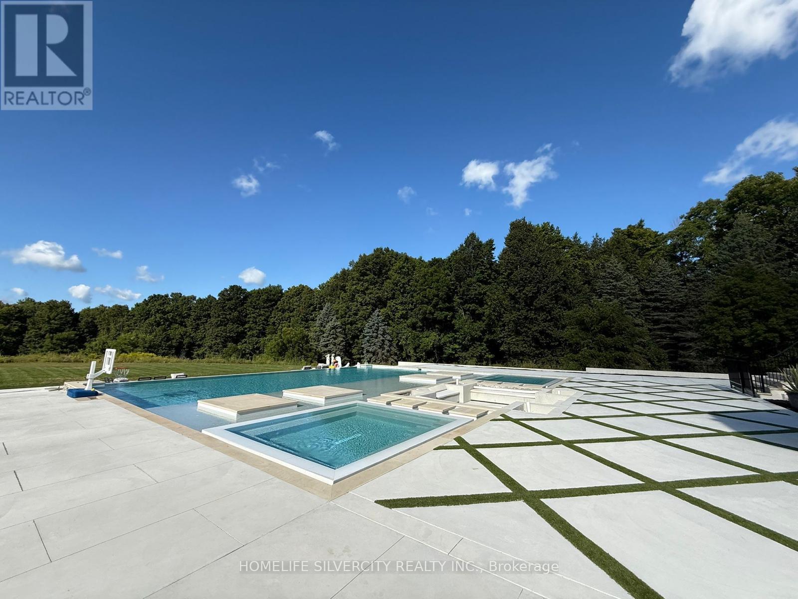 14832 Heart Lake Road, Caledon, ON photo 8