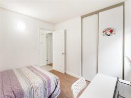 243 Marygrove Crescent, Winnipeg, MB R3Y1M4 Photo 21