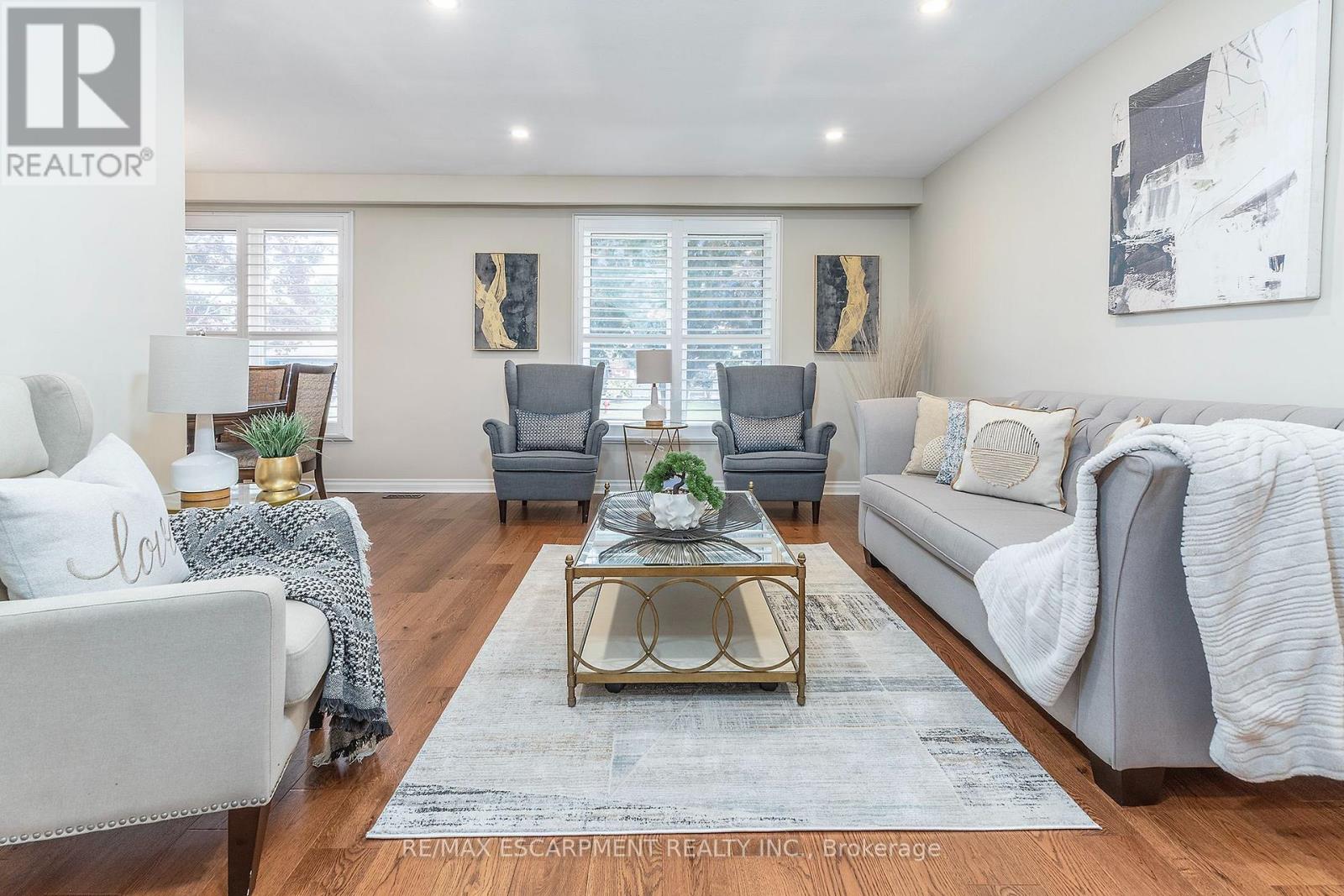 21 Green Forest Drive, Hamilton, ON photo 5