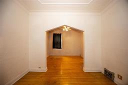 34 Lansdowne Avenue, Winnipeg, MB R2W0E9 Photo 16