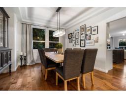35703 St Andrews Court, Abbotsford, BC V3G2Z3 Photo 9