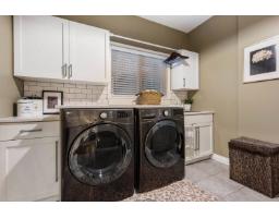 35703 St Andrews Court, Abbotsford, BC V3G2Z3 Photo 19
