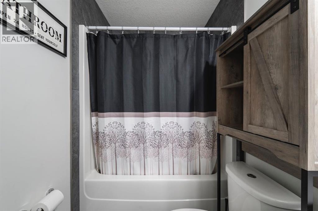 249 Siltstone Place, Fort McMurray