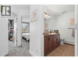 7, 219 Village Terrace SW - photo 27
