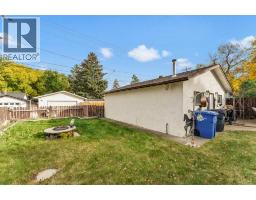 2685 15 Avenue Se, Medicine Hat, AB T1A4C7 Photo 31