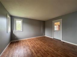 100090 3 Road N, Killarney, MB R0K1G0 Photo 18